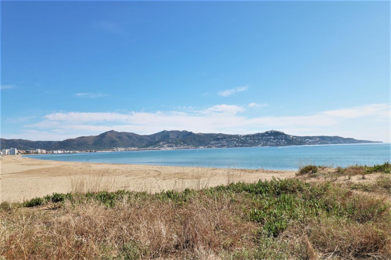Апартаменти Delta Muga, Piso Muy Cerca De La Playa Емпуріабрава Екстер'єр фото